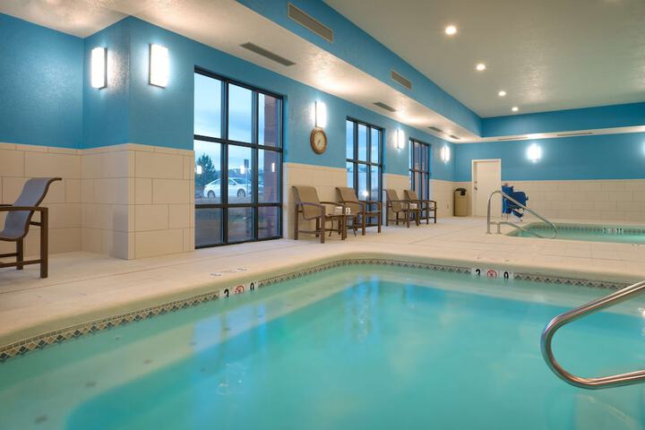 Hotel with Pool