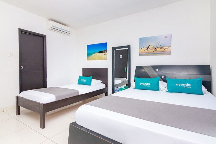 Room 10 of 26