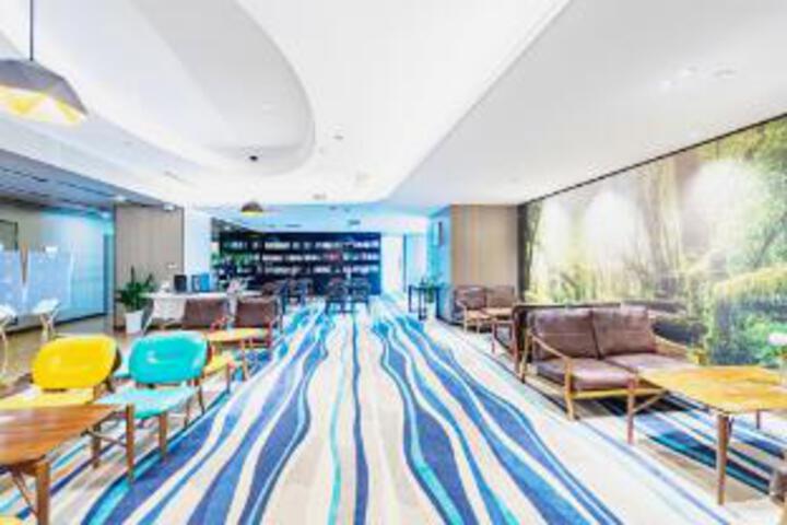 Midland Marriott Hotel (West Coast New Area City Balcony Branch)