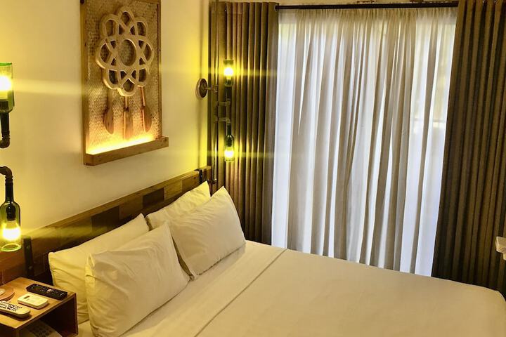 Room 51 of 101