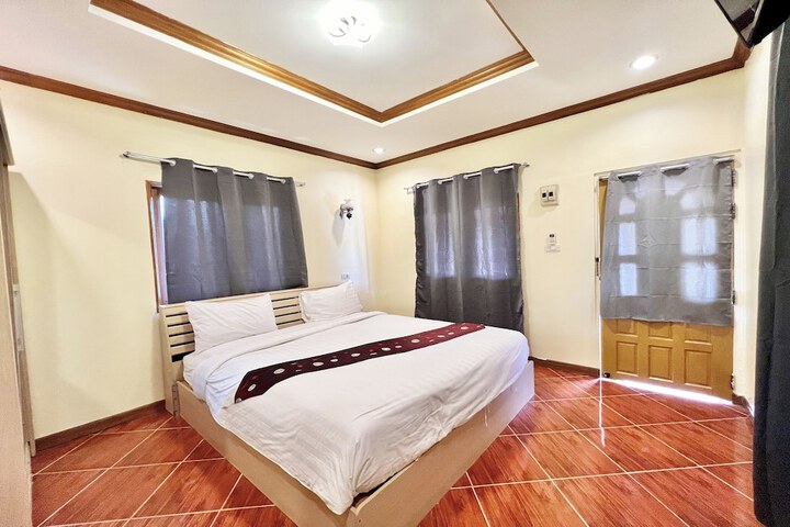 Room 28 of 78