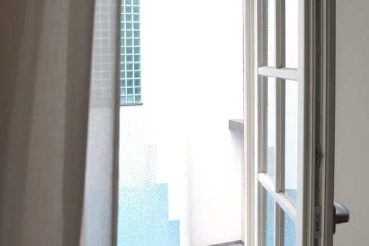 Room 53 of 117