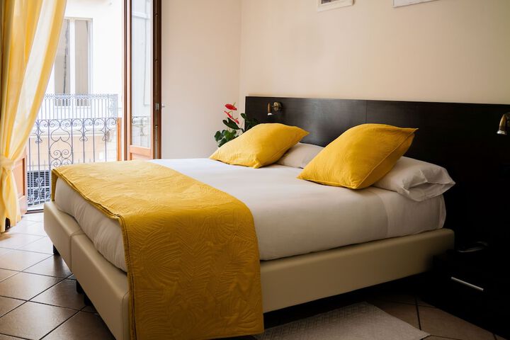 Room 20 of 38