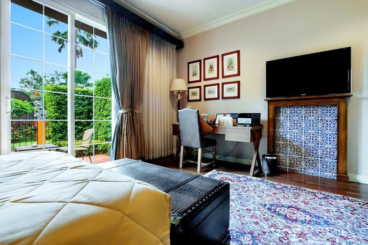 Room 17 of 228