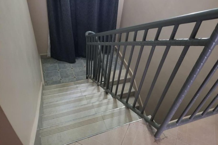 Room 10 of 15