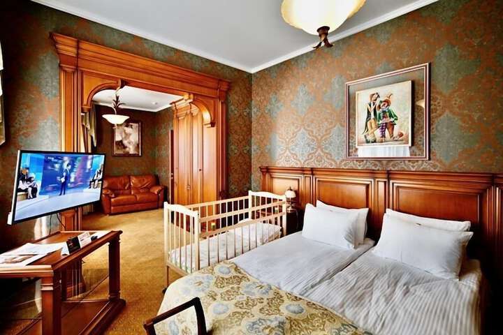 Room 35 of 113