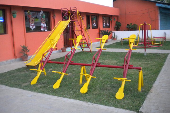 Childrens Activities 10 of 13