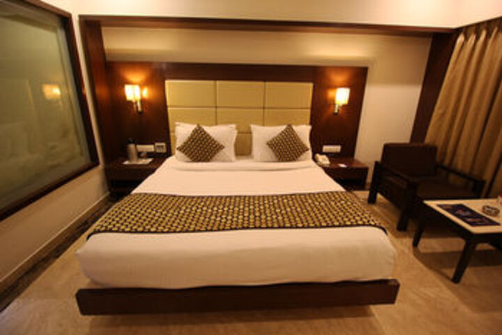 Room 18 of 45