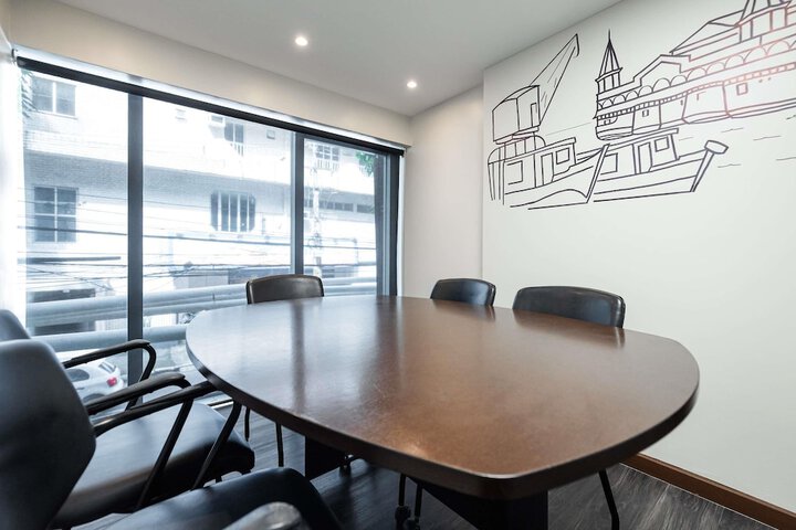 Business Center 112 of 127