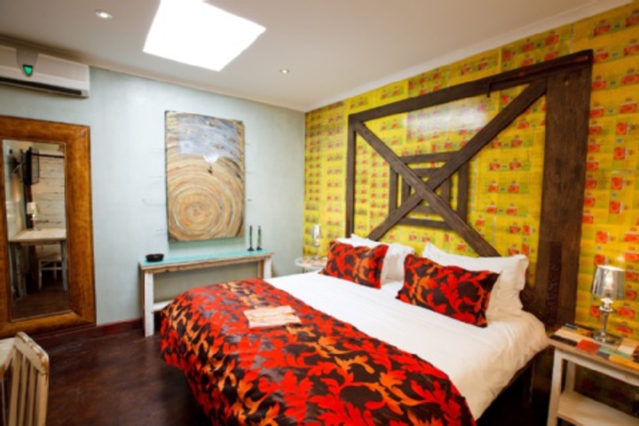Room 48 of 252