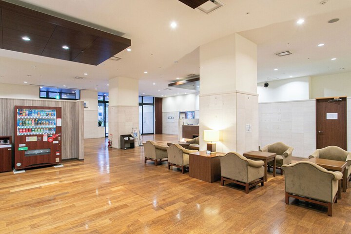 Hotel Interior 6 of 129