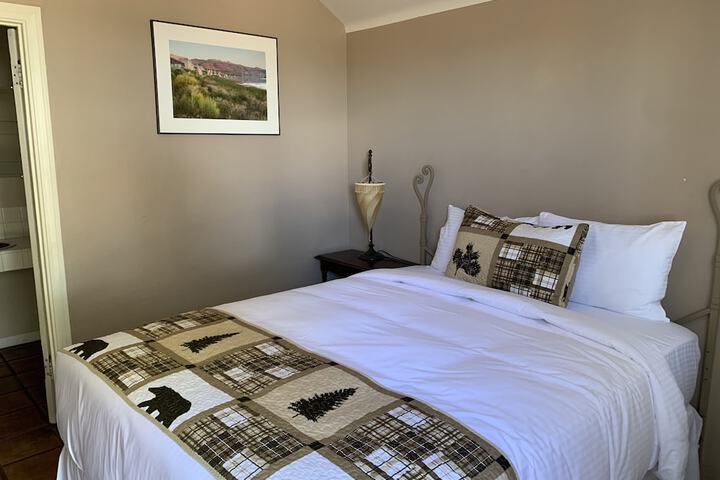 Room 28 of 116