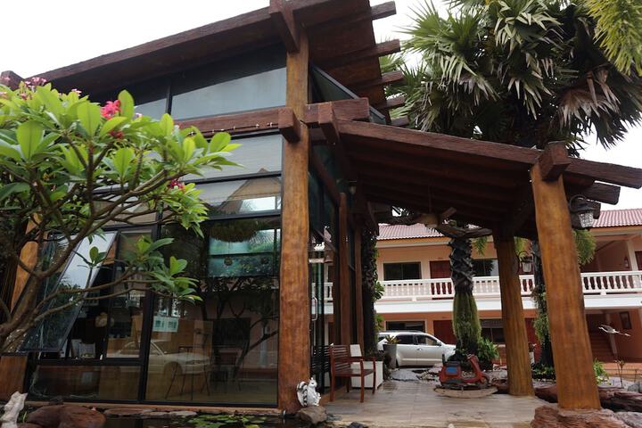 Hotel 49 of 53