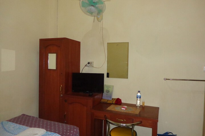 Room 14 of 39
