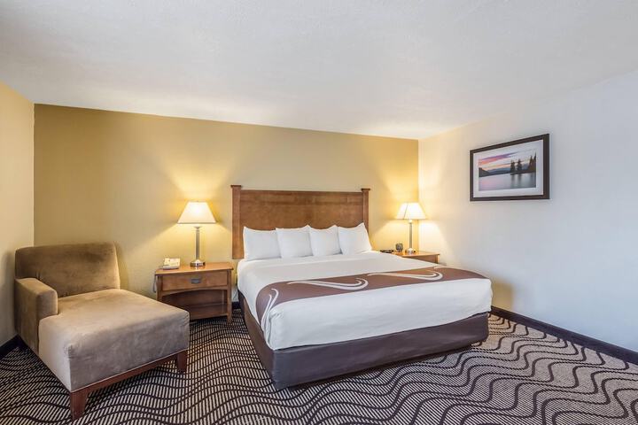 Room 41 of 62