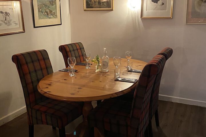 Dining 41 of 53