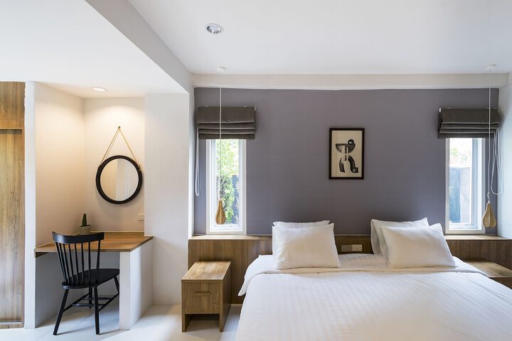 Room 6 of 70