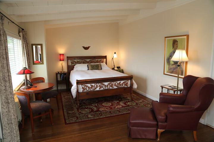 Room 11 of 70