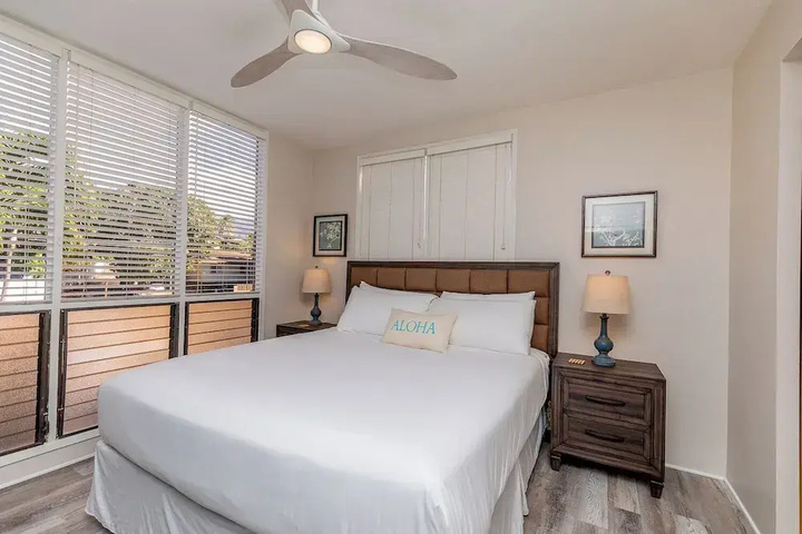 Hale Mahina A207 by RedAwning