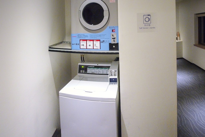 Room 70 of 92