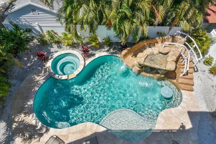 Ocean Breeze (AMIL) in Bradenton Beach, FL