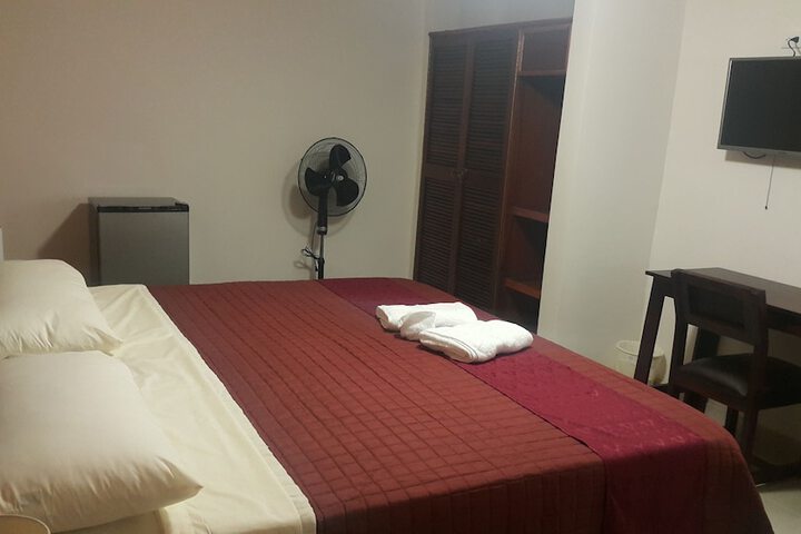 Room 13 of 39