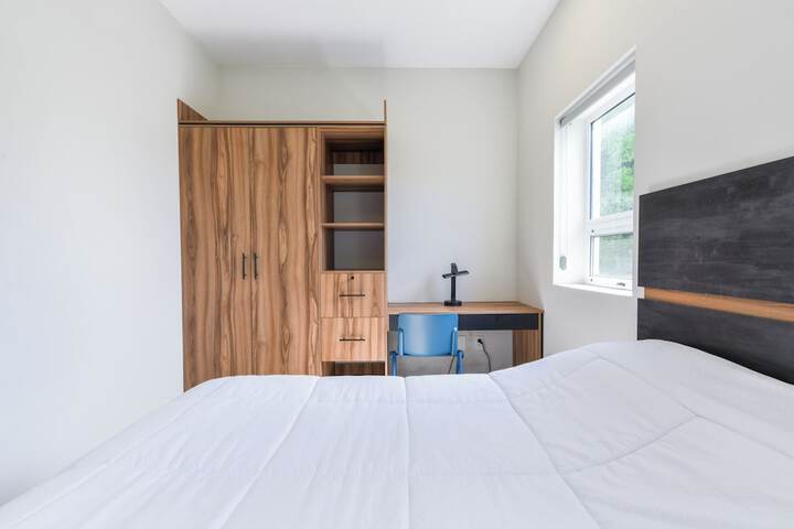 Room 74 of 228