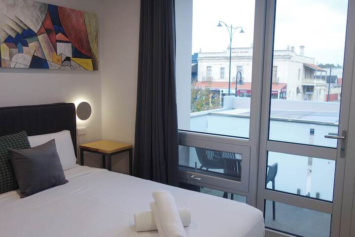 Room 45 of 158