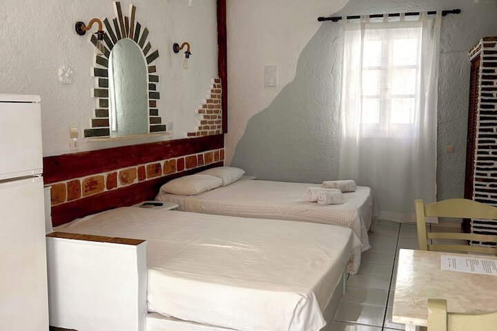 Room 16 of 52