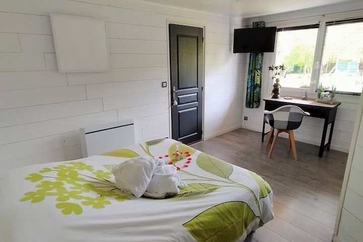 Room 6 of 64