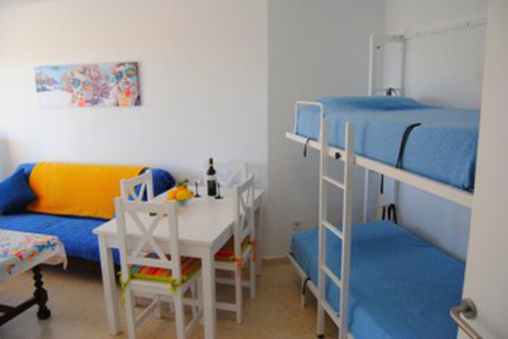 Room 6 of 19