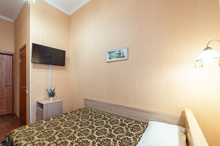 Room 54 of 176
