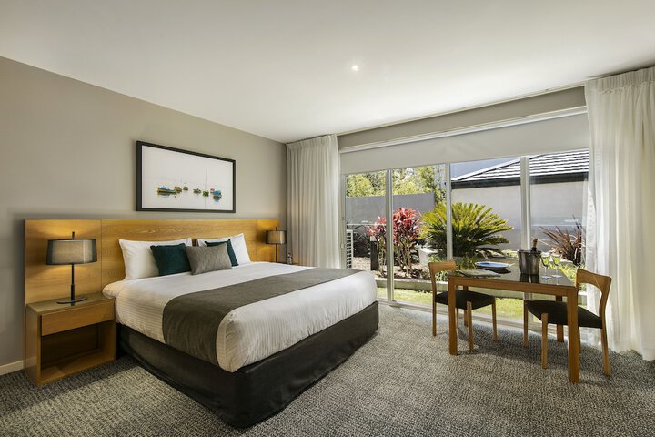 Room 25 of 44