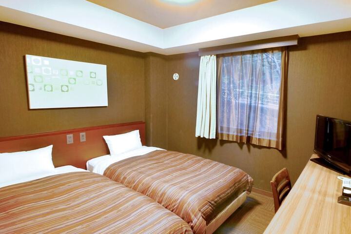 Room 14 of 55