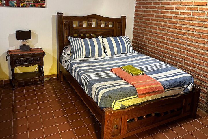 Room 4 of 15