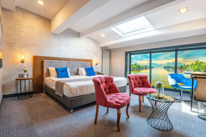 Room 20 of 44