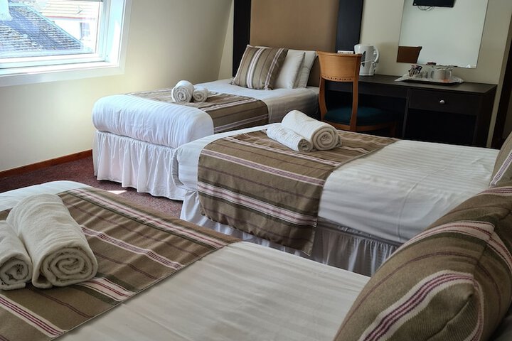 Room 34 of 69