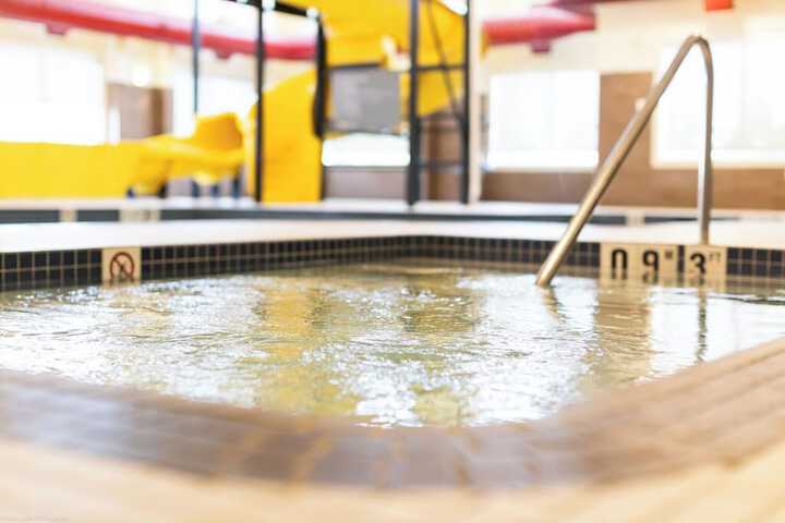 Pools & Facilities