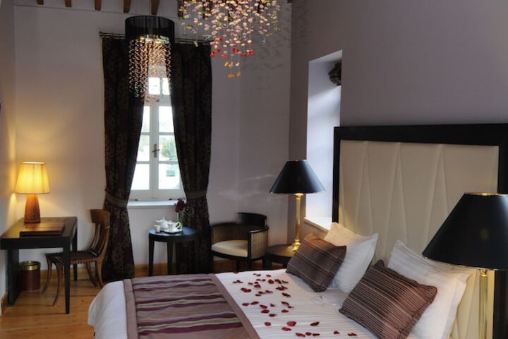 Room 3 of 30