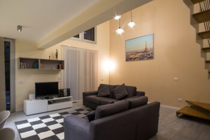 Room 16 of 29