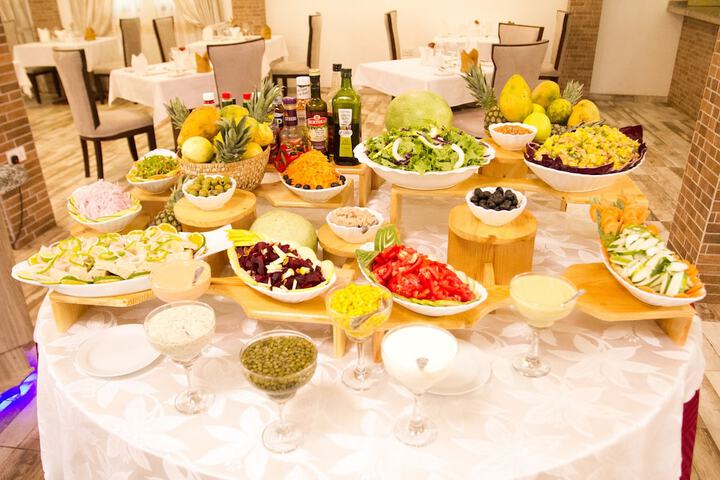 Dining 58 of 76