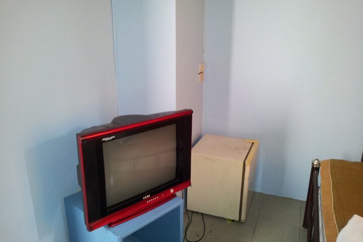 Room 17 of 32