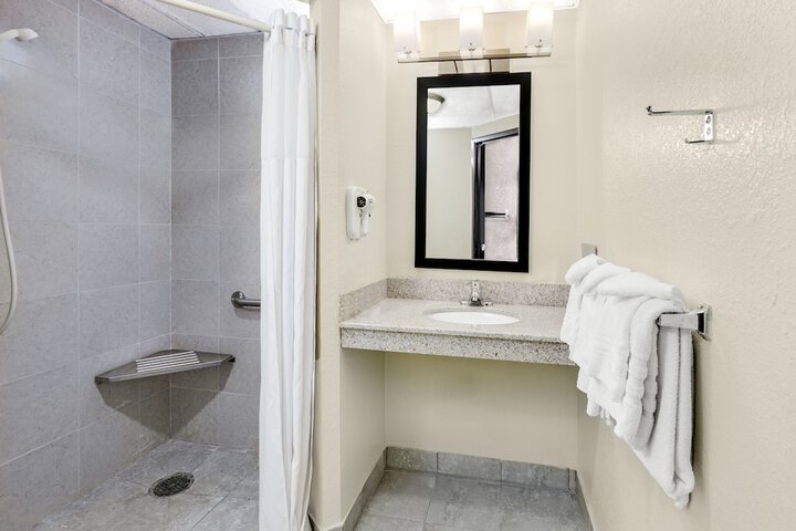 2 Double Beds Accessible (1 of 6)