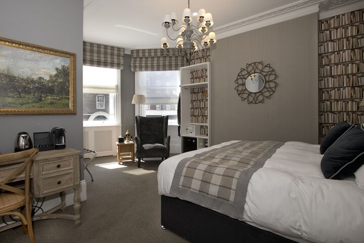Room 16 of 71