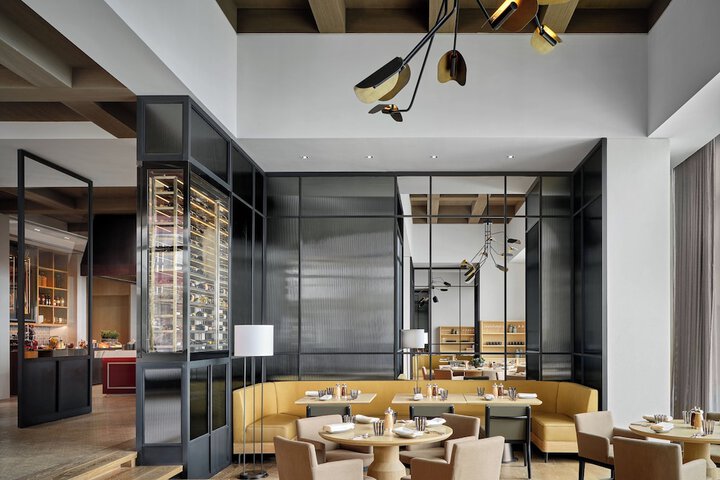 Dining 97 of 154