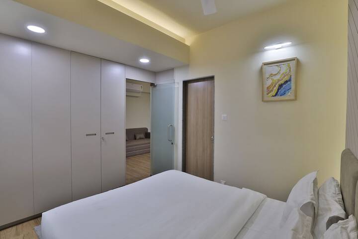 Room 16 of 51
