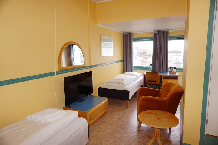 Room 6 of 23