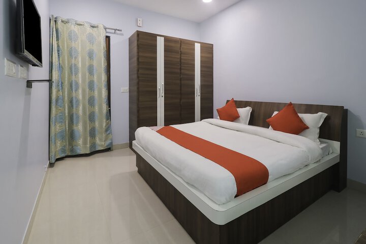 Room 14 of 24