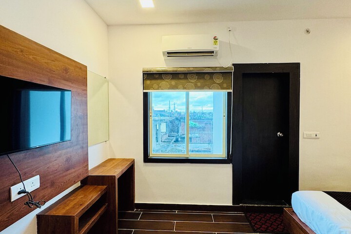 Room 41 of 51