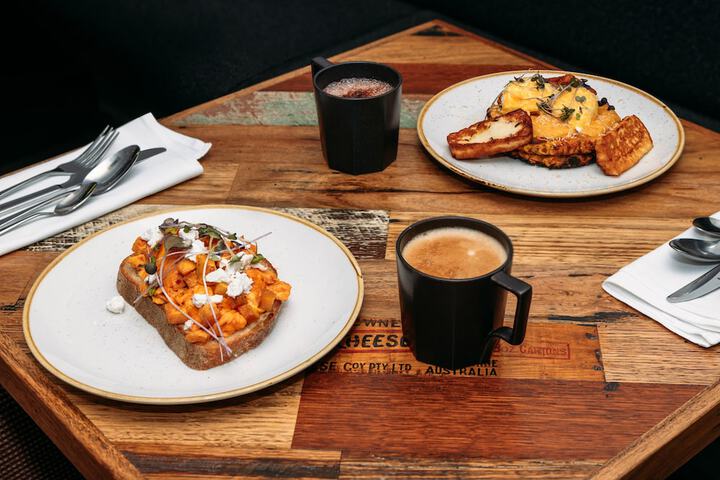 Breakfast/Coffee Service 50 of 66